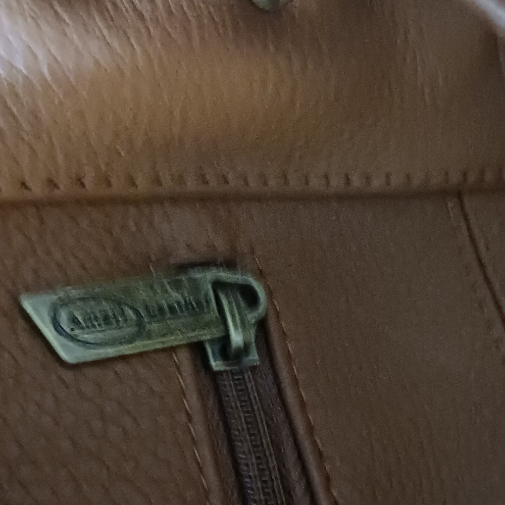 Amerileather Backpack - Picture 9 of 12